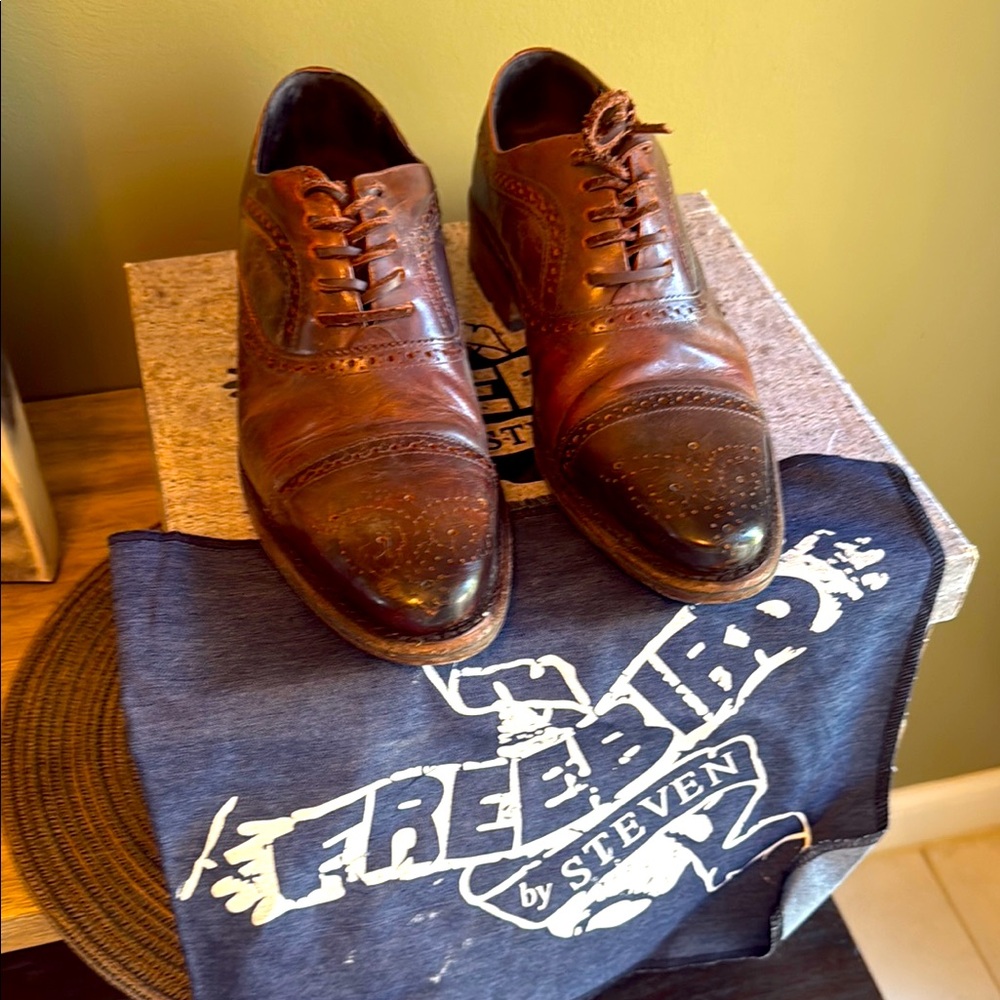 Freebird by Steven Brown Oxfords with Broguing